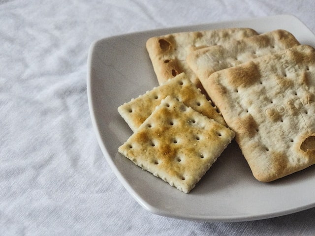 Human cracker snacks